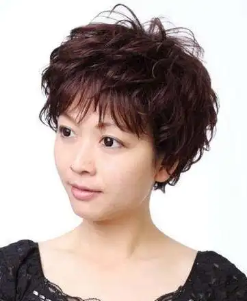 广告买短发发型女中老年-上淘宝,品类众多,淘你喜欢!