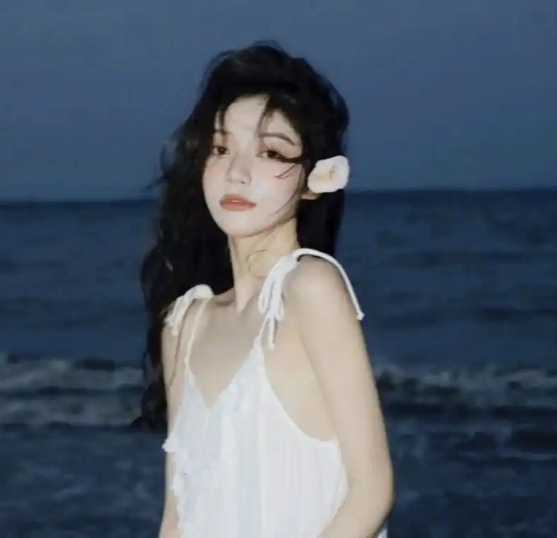 仙到爆炸女生头像