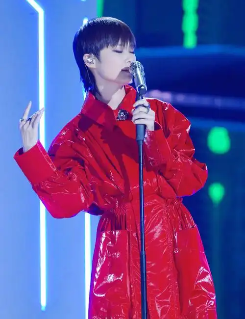 李宇春改编要我怎么办唱响2020年的最佳潮音