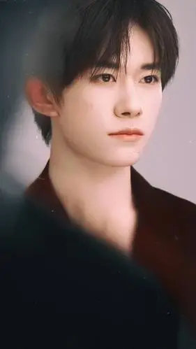 饭修易烊千玺神仙图照合集矜贵儒雅的秋日少年