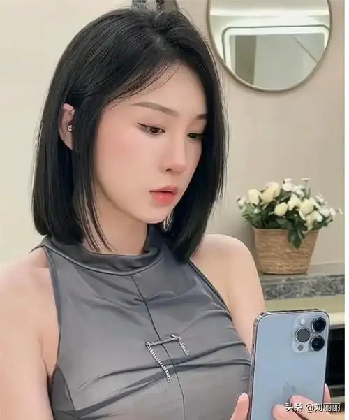 大脸适合发型中长发(3种美到上瘾女发)(7)