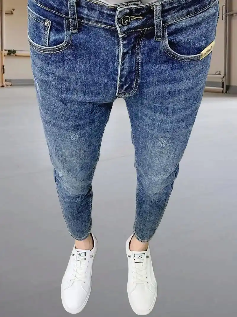 我的新宠来啦!潮牌蓝色九分牛仔裤男,时尚 - 抖音