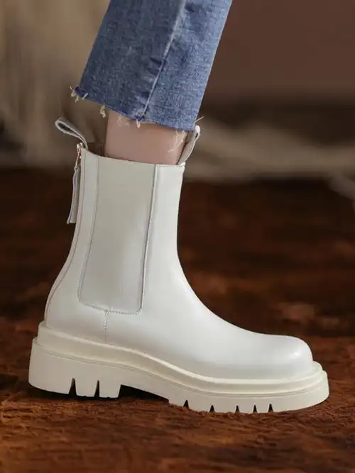 2021新款夏季春秋白色短靴厚底单靴切尔西烟筒时装靴