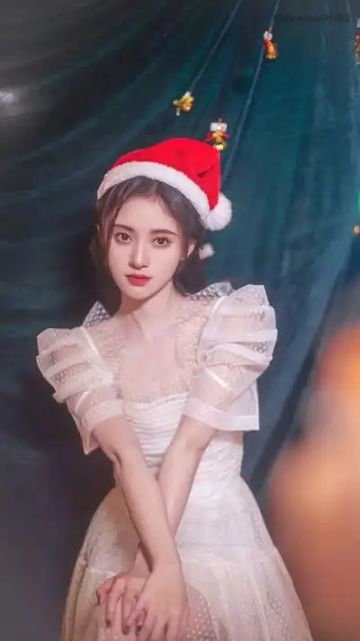 鞠婧祎微博:请angelababy吃糖哇抖音:请angelababy吃糖哇禁二改!