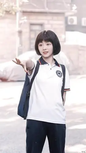 谭松韵校园风美图鉴赏