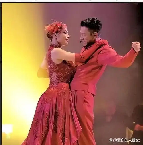 瞒不住了!62岁刘德华和赖文慧关系曝光,原来除了结婚证啥都给