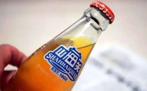 小时候最喜欢喝的汽水90后都喝过00后表示这是什么玩意