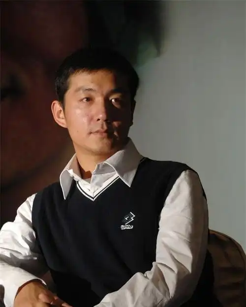 当年的邢佳栋还是蛮帅的!|邢佳栋|六一|士兵突击_新浪新闻