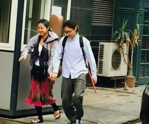 陈粒和祝星,两个女孩的真情,到底是怎么败给一个男人的?