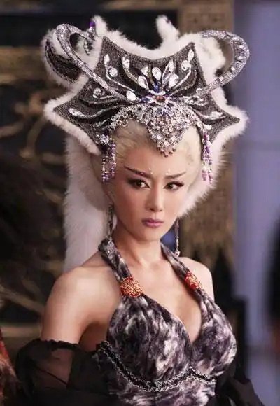 "妲己"李依晓:这次是好女人 网友:你在我心里是好人