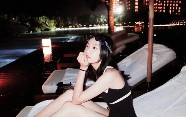 赵露思为点赞宋茜黑贴道歉,宋茜大方回应,这才是手滑该有的态度