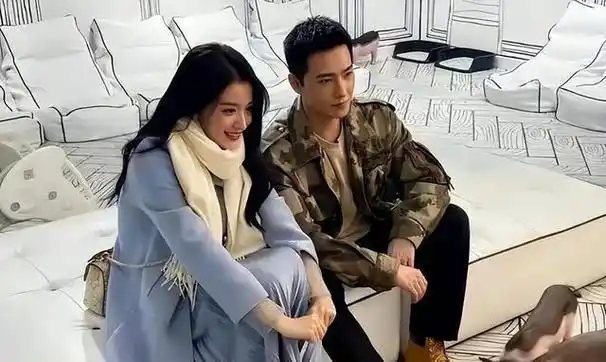 杨洋跟王楚然的恋爱瓜扯出六位绯闻女友贾士凯又当红娘