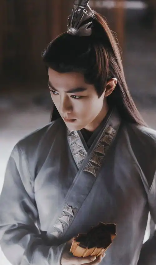 网传肖战将拍郑晓龙的戏,又是一部古装剧,粉丝:女主是谁?-腾讯新闻