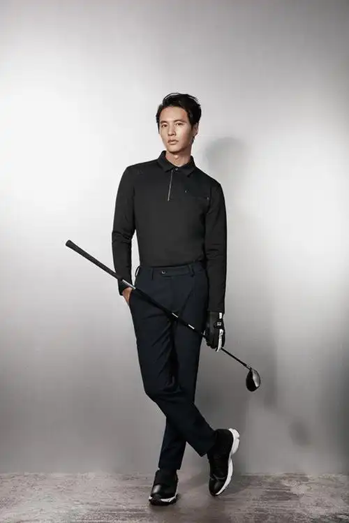 元斌拍摄秋冬宣传写真 多年不拍戏仍帅气俊朗_新浪图片