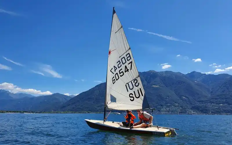 帆船橡皮艇你更喜欢哪一个