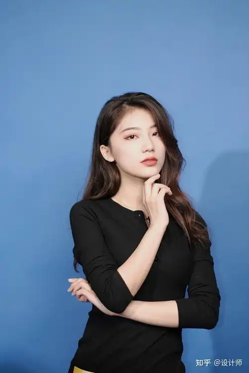 半身照拍照姿势图鉴8个简约易学的姿势拍照气质又上镜