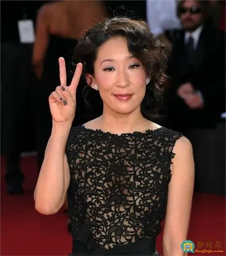 吴珊卓 艾美奖红毯(11842103)_明星库-聊结局