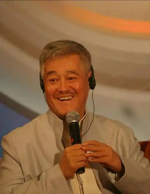 66岁的赵本山,被儿子在这事毁了名声?_赵一楠_父亲_直播