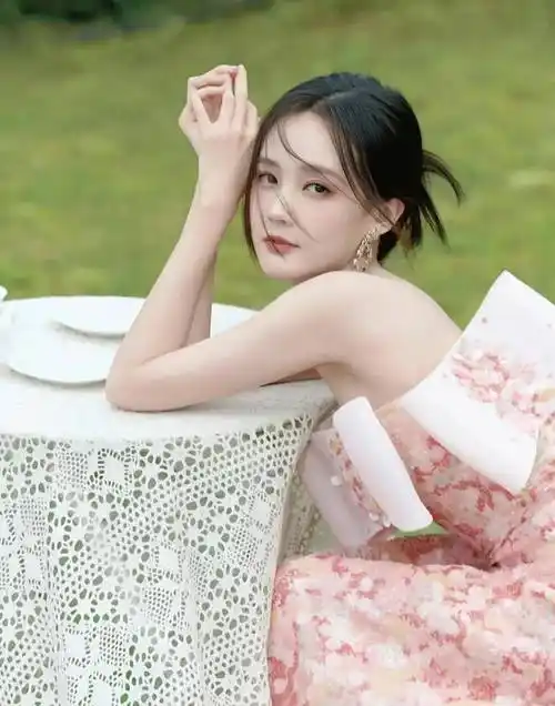 山东女星堪称平均颜值最高,上有巩俐倪萍,下有李一桐金晨_美人_盖丽丽