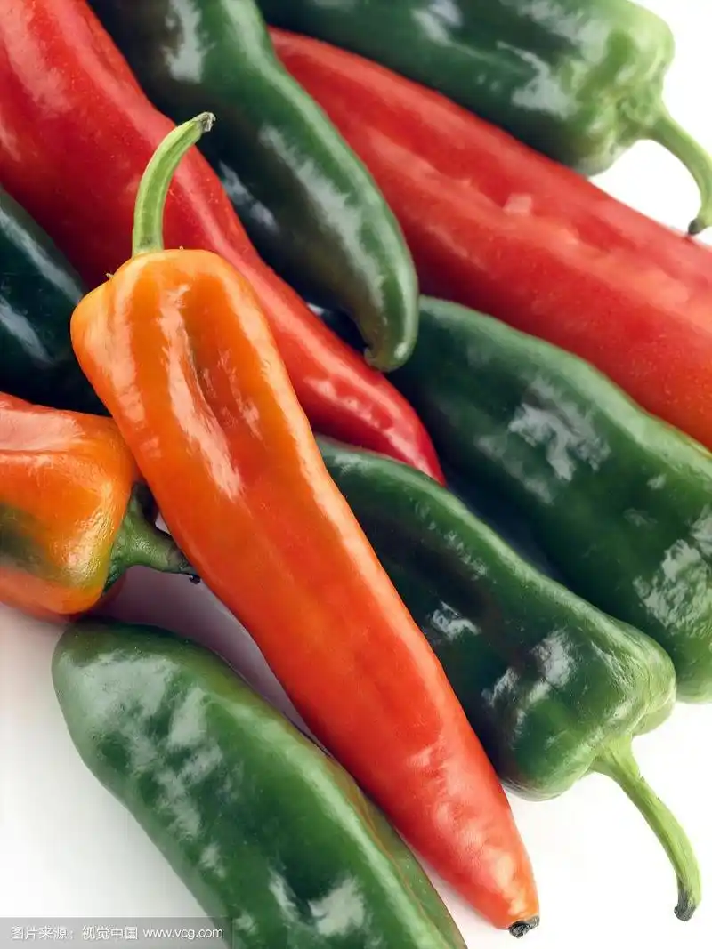 red and green hot peppers