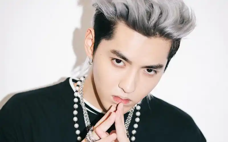 吴亦凡帅气写真高清图片桌面壁纸