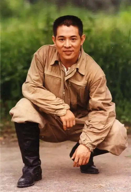 功夫巨星李连杰去世享年60岁向太陈岚回应了