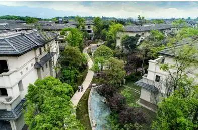 北碚高端改善置业龙湖紫云台临湖别墅认可度高