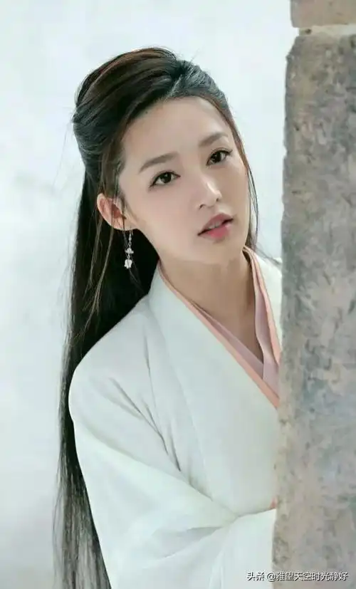穿古装的女星哪个最美(盘点国内女明星的古装白衣造型)(23)