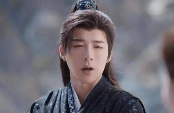 刘宇宁被万人嘲后,洪欣儿子"接班"了_网友_剧中_张镐