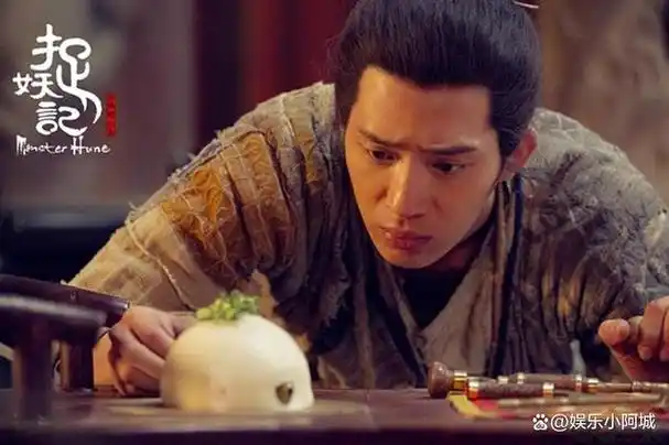 导演只能快速删除柯震东所有的戏份,因为《捉妖记》已经拍摄完成.