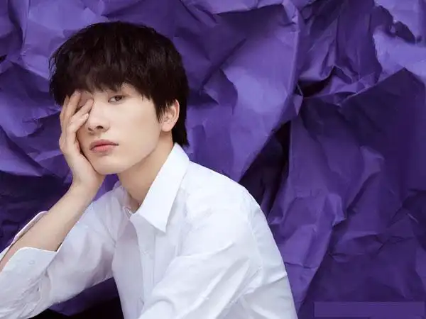 孙坚力挺连淮伟暖心回复只要不嫌哥哥庙小资源你用