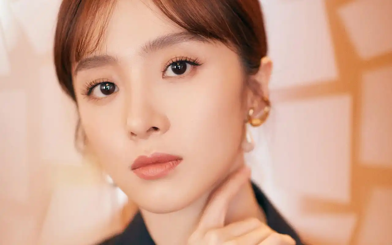 胡冰卿性感靓丽写真高清桌面壁纸