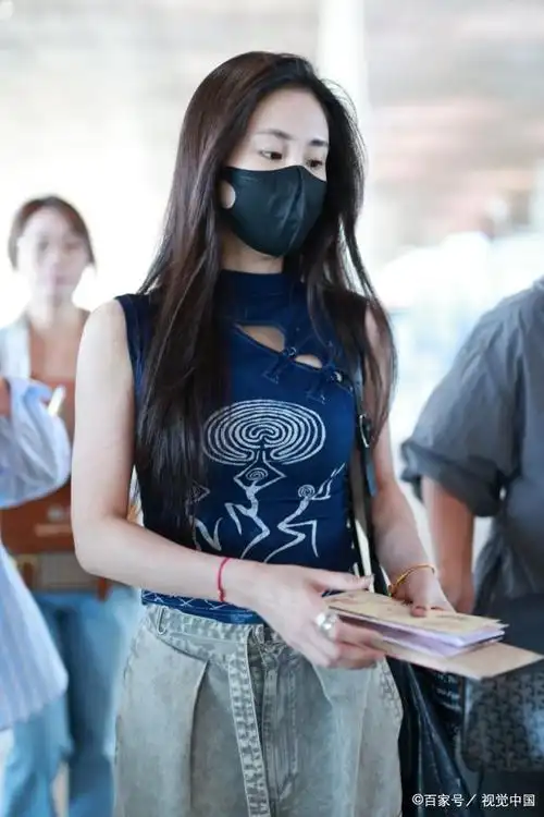 2024年5月26日,阳光明媚的北京,迎来了歌坛璀璨之星张碧晨的璀璨登场.