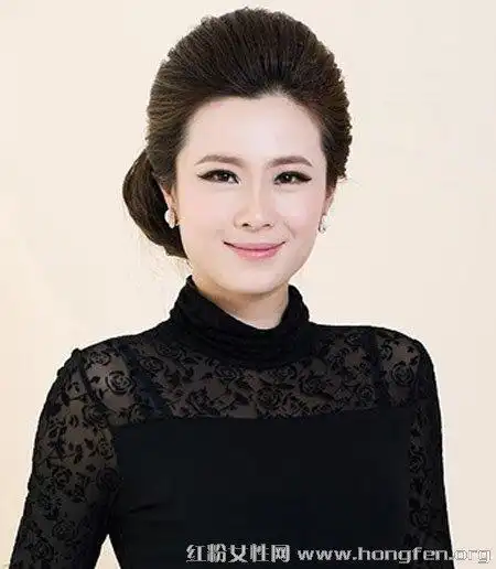 主持人优雅盘发发型图片大全_发型图片