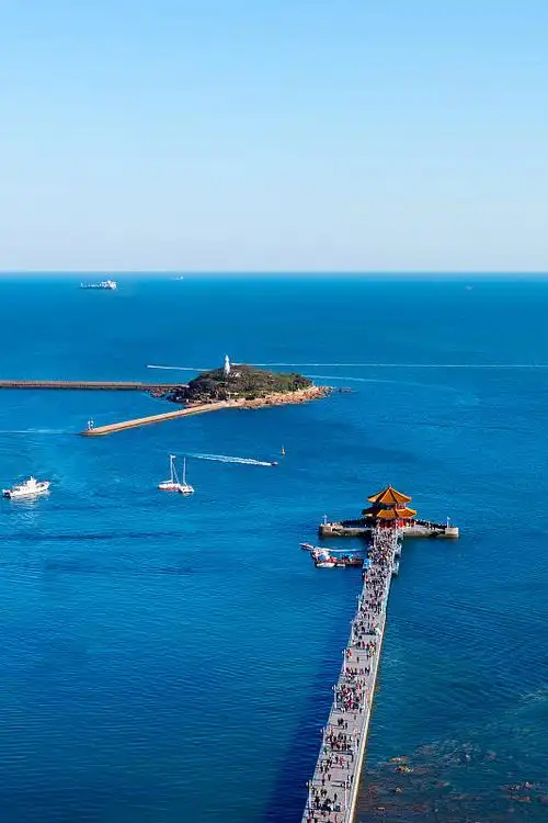 青岛栈桥小青岛图片