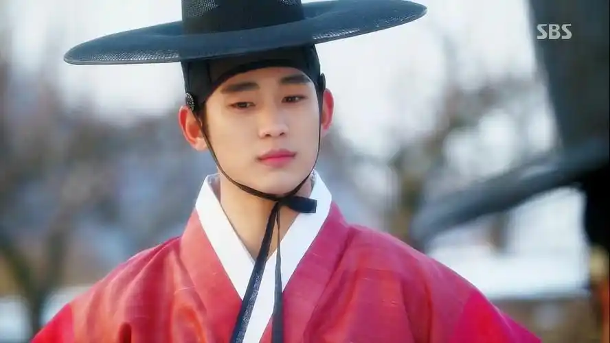 韩国票选最适合韩服的top5男星!