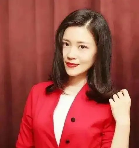 丁嘉丽女儿胡琳娜现状 胡琳娜结婚了吗其个人资料年龄身高学历