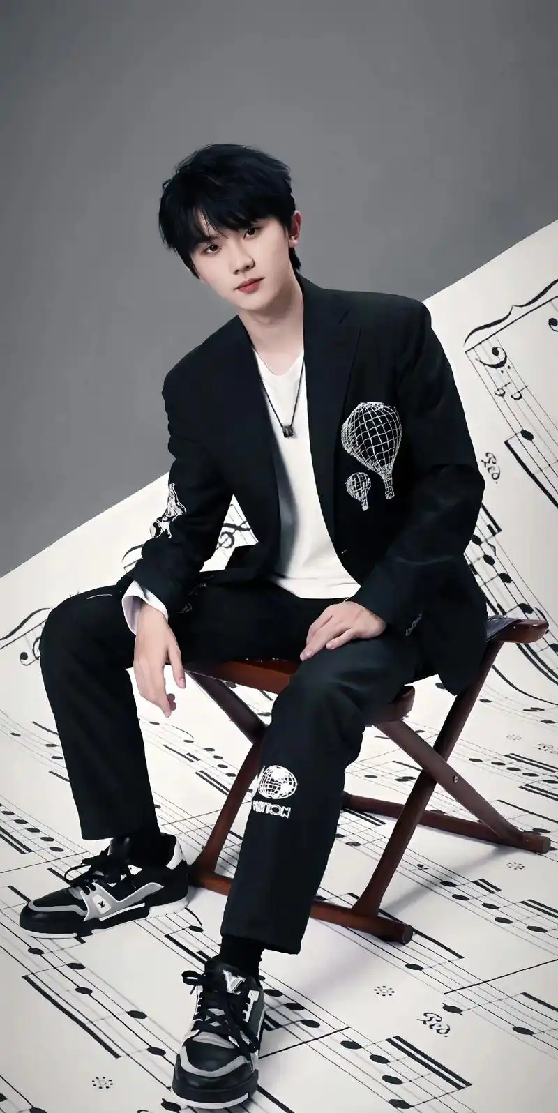 哇噻05#马嘉祺高清美图 - 抖音