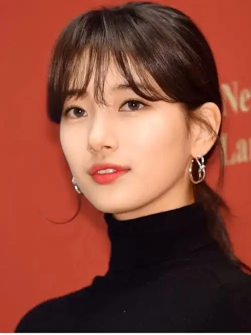 不挑脸型的万能刘海 裴秀智法式刘海超温柔