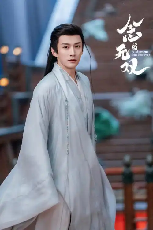 刘学义慕容璟和#  好演员一定会有故事感,单是看剧照海报都能推测角色