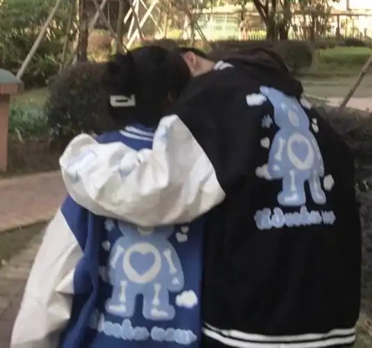 真人情头情侣头像