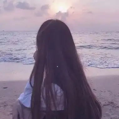 伤感背影头像女生唯美漂亮全部是长发的共计12张