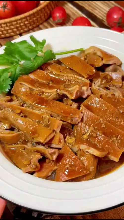 爽口弹牙,还带有浓浓的沙姜味,好吃又下饭!沙姜猪肚-度小视