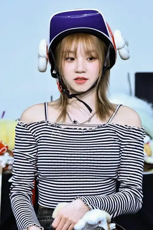 【图片】240310 k4签售@宋雨琦_g-i-dle饭拍8p  呜呜呜雨琦真的太可爱