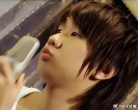 林俊杰少年时期的照片