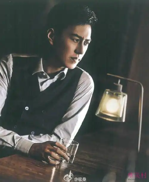 演员靳东个人资料 靳东家庭背景 - 明星 - 唯美村