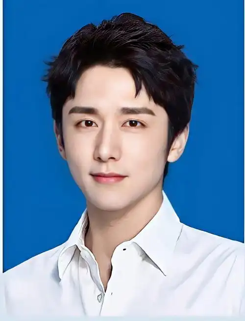 95后男明星证件照