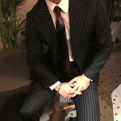 正装头像男 半身绅士西服男生头像 - 男生头像 - 潮人个性网