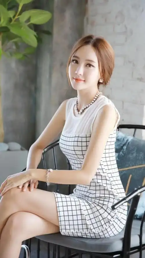 女人的魅力,不是因为她的漂亮,而是因为她的气质