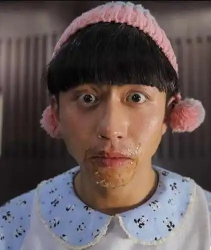 5位男明星的搞怪照彭于晏夸张邓超奇葩唯独胡歌最搞笑